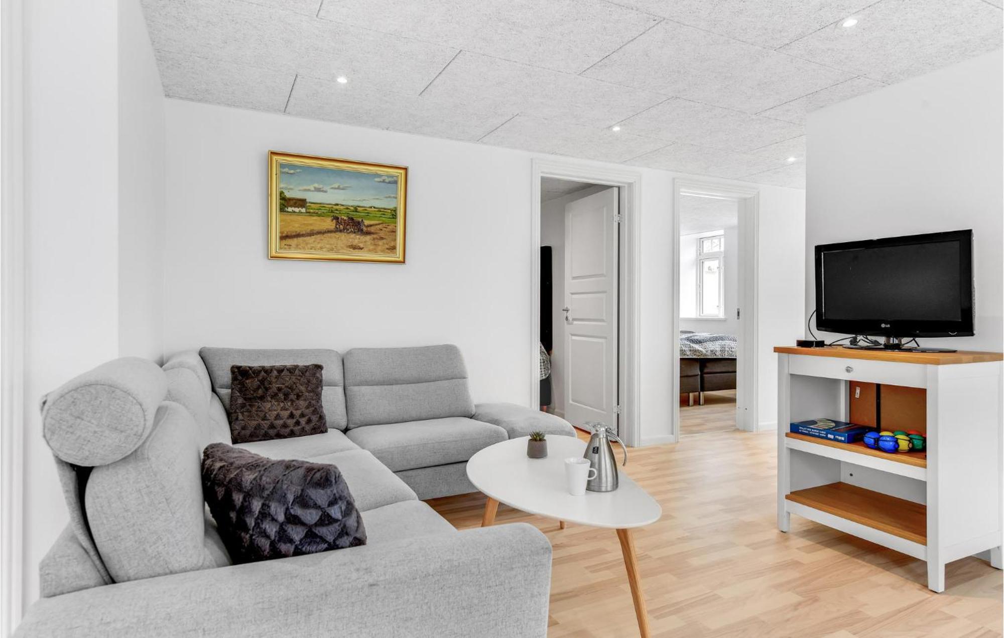 Pet Friendly Home In Hojer With Kitchen Exterior foto